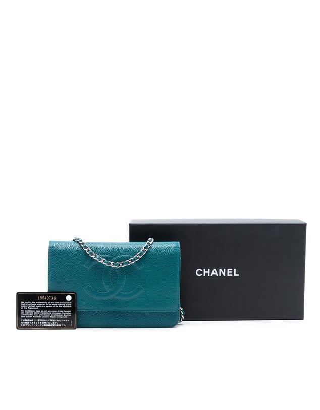 Pre-Loved by Azura Reborn - Pre-Loved CC Caviar Wallet On Chain