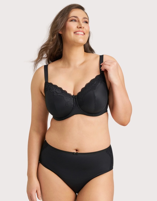 Ava & Audrey  - Ava & Audrey Jacqueline Minimiser Full Cup Underwire Bra