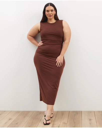 Atmos&Here Curvy - Priya Sleeveless Mesh Maxi Dress