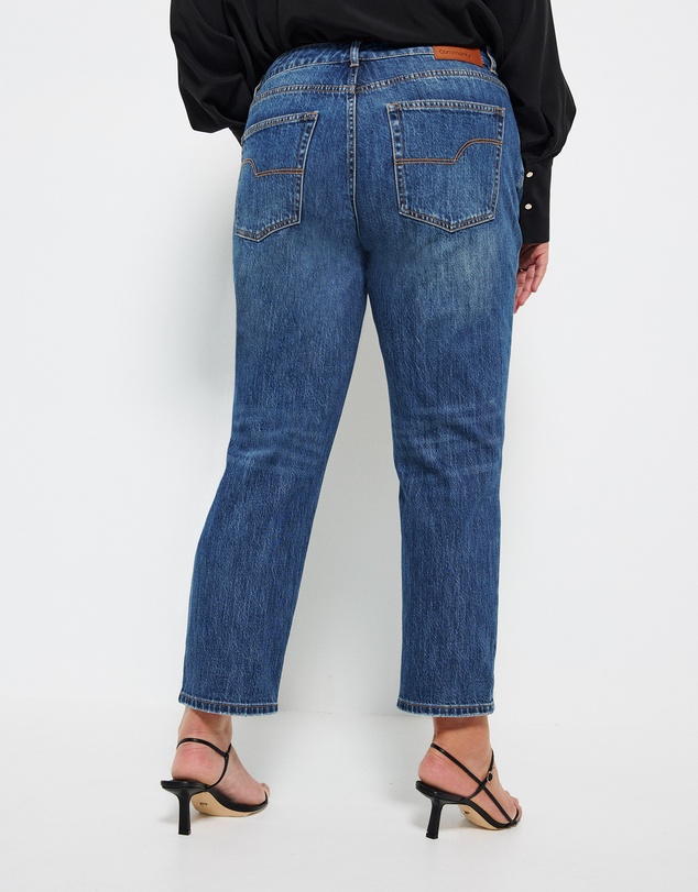 Commonry - The Mid Rise Slim Jean