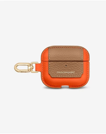 Maison De Sabre - The AirPods Pro 3 Case Charm