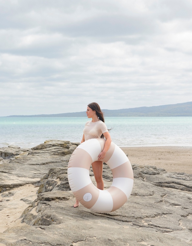 &Sunday - Nostalgia Oversized Inflatable Pool Tube Float- Earth 