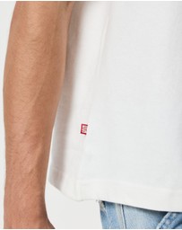 S Double - Block Heavyweight T-Shirt