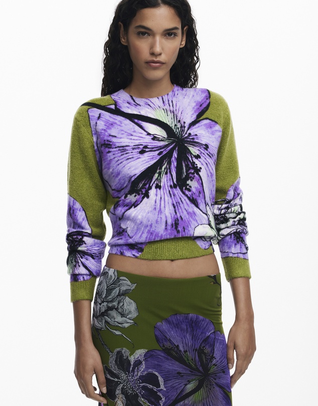 Desigual - big flowers Skirt designed by Mr. Christian Lacroix