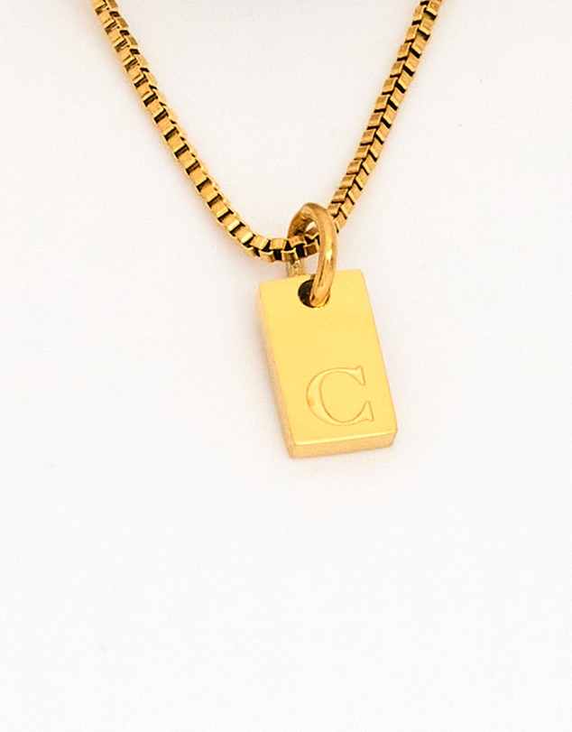 Winona - Afine Alphabet Necklace letter C