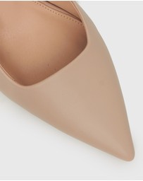 Betts - Wider Fit Jerry Slingback Stiletto Heel Pumps