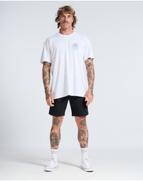 Vacancy Co - Dazed and Confused Tee