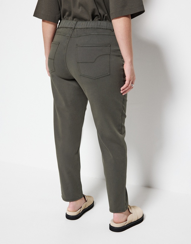 Commonry - The Soft Stretch Casual Pant