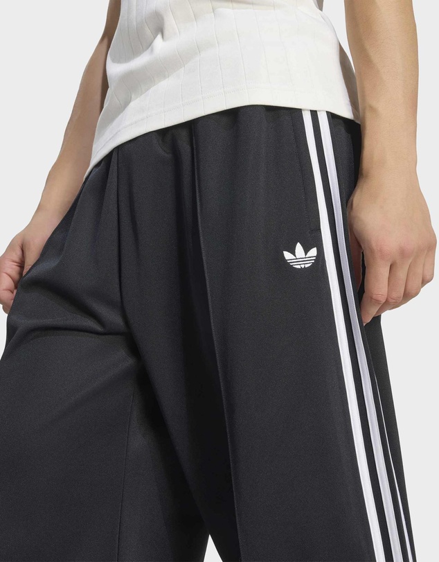 adidas Originals - OVERSIZED TRACK PANTS Mens