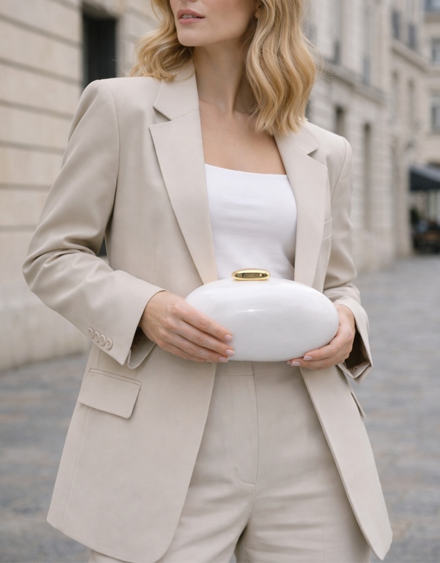 Izoa - Freya Clutch