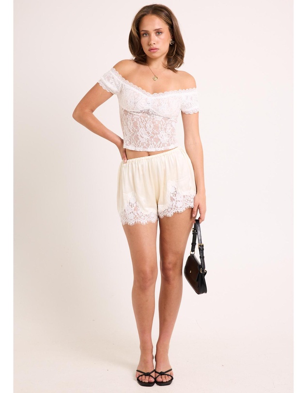 Alice In The Eve - Elsie Lace Off Shoulder Top