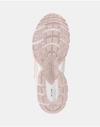 Nike - V5 RNR - Women's