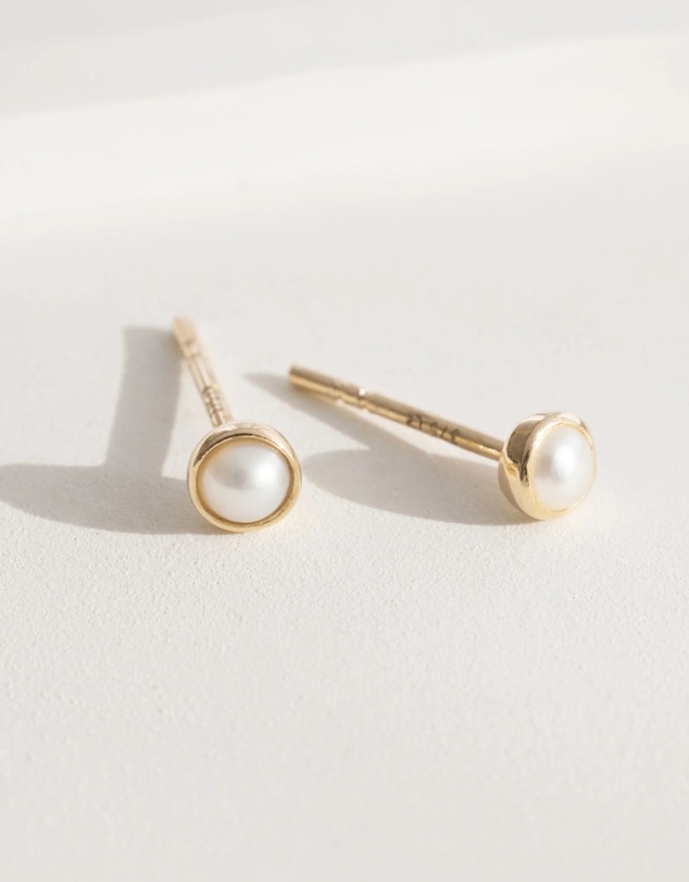 Luna Rae - Solid Gold - Hilo Studs