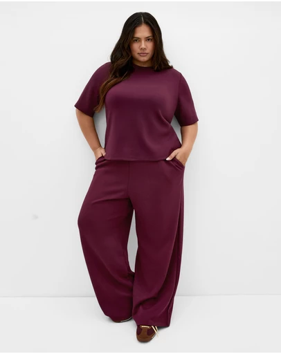 City Chic - Mae Short Sleeve Sweat Top