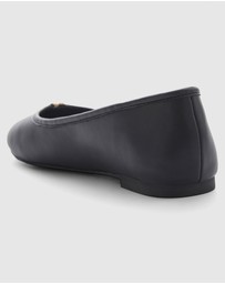 SPURR - Gia - ONLINE EXCLUSIVE