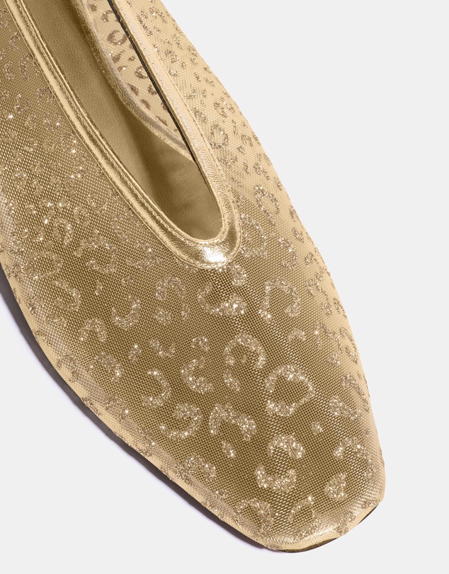 DoF Studios - Maison Slippers