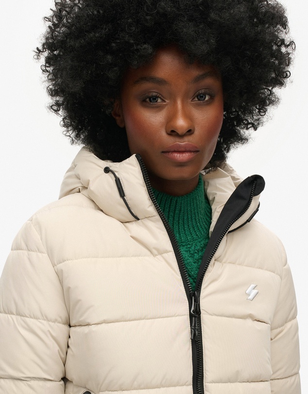 Superdry - Slim Fit Hooded Spirit Sports Puffer