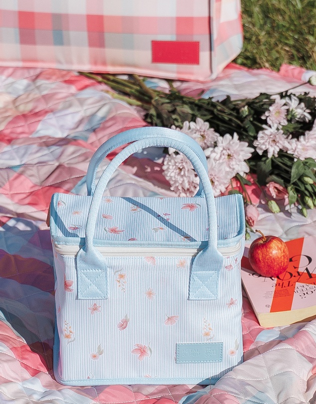 The Somewhere Co - Blue Garden Lunch Bag