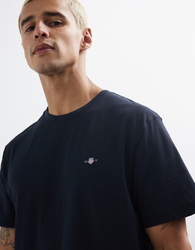 Gant - Regular Fit Shield T-Shirt