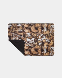 Carhartt WIP - Wild Dog Packable Towel