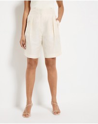 Commonry - Pleat Front Short