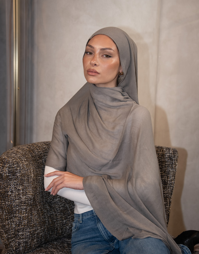 Mod Squad - Luxe Rayon Hijab - Charcoal 8
