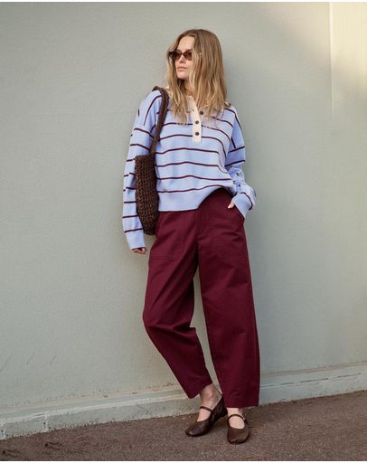 BURGUNDY