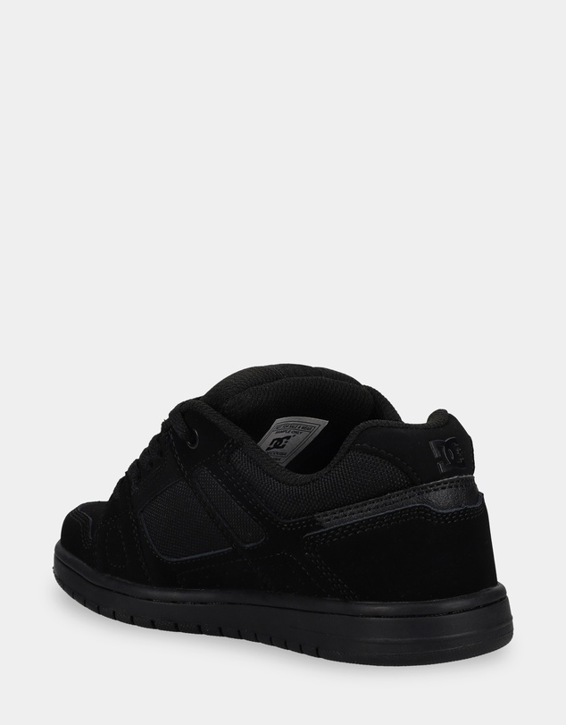 DC Shoes - Boys 8 to 16 Stag Youth Sneakers