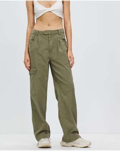 KHAKI