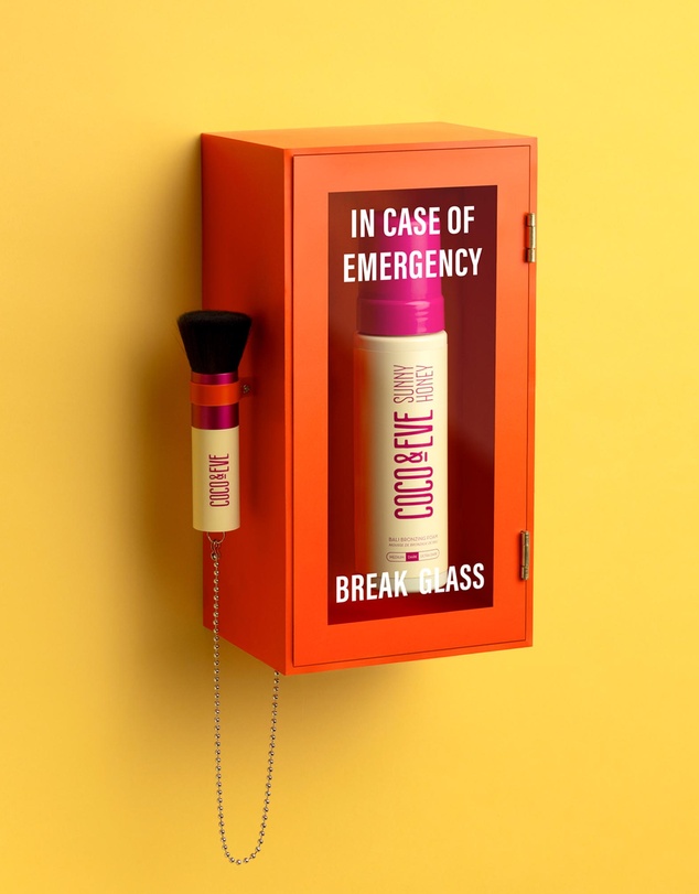 Coco & Eve - Sunny Honey Deluxe Vegan Kabuki Brush