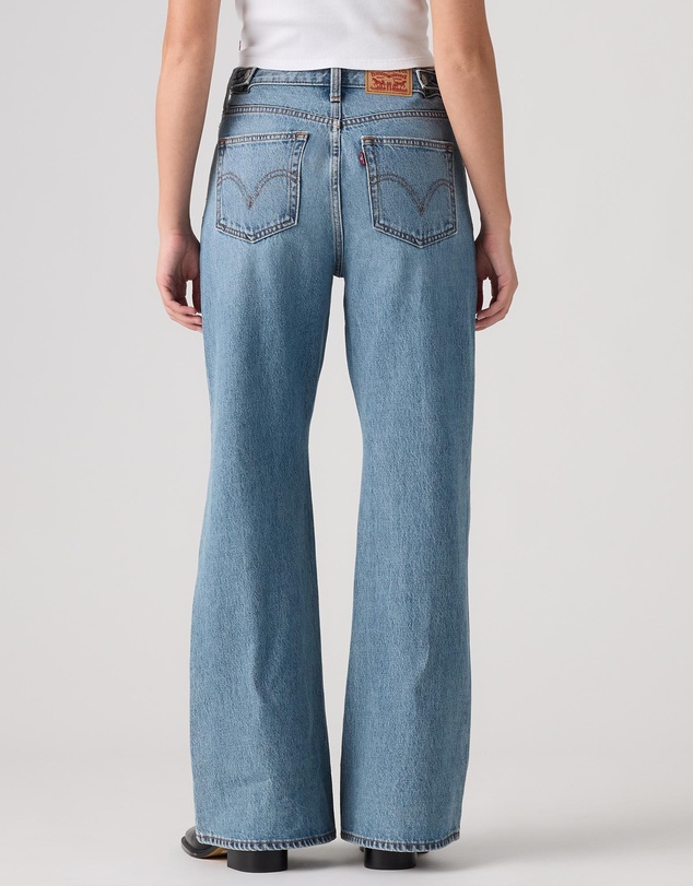 Levi's - Cinch Flare Jeans