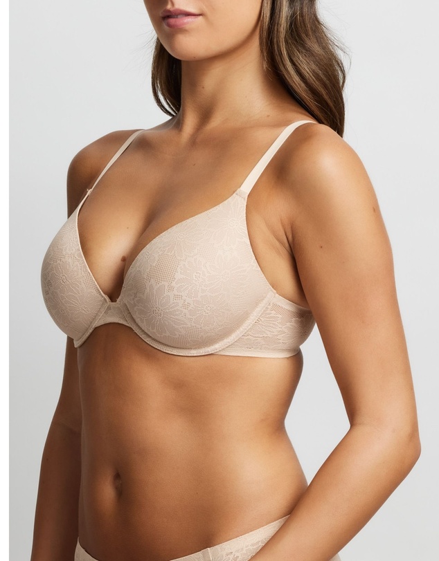 Fine Lines - Weightless Padded Plunge Bra