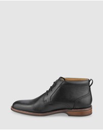 Florsheim - Traveller Chukka