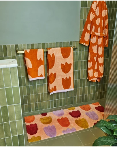 Mosey Me - Tulip Fields Bath Runner