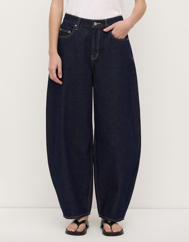 Assembly Label - High Rise Barrel Jeans