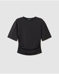 M.N.G - Magnolia T-Shirt