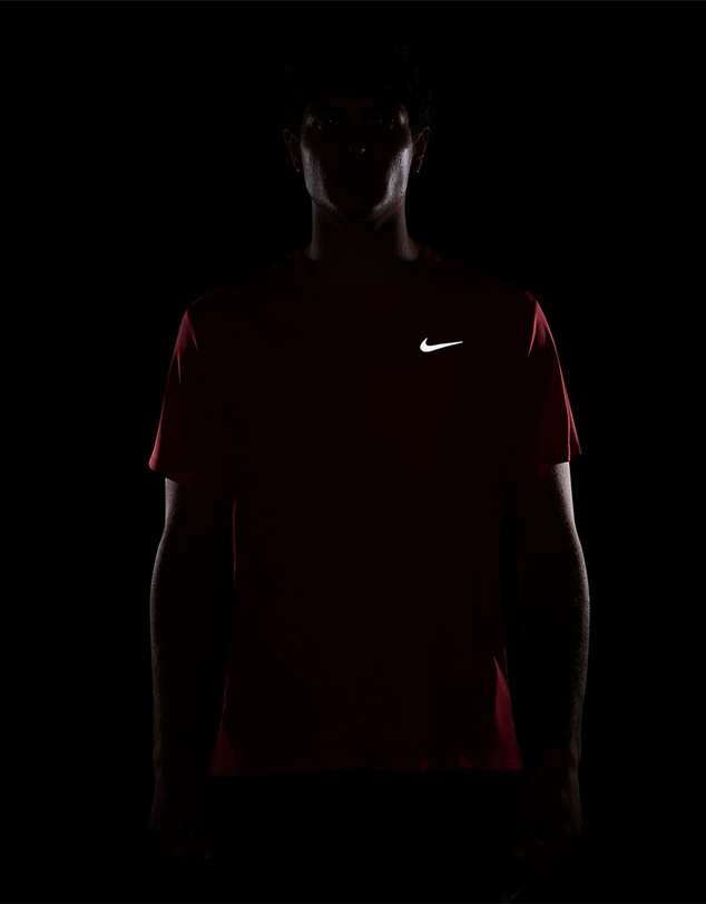 Nike - Nike Miler Dri-FIT UV Short-Sleeve Running Top