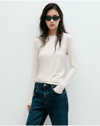 M.N.G - Long-Sleeved Fitted T-Shirt