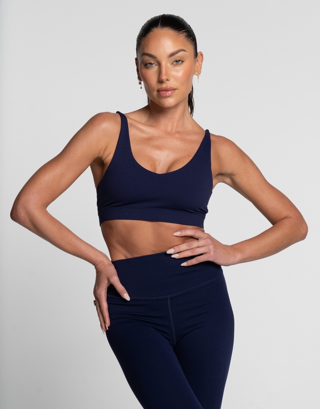 Active Basics - Cross Over Crop