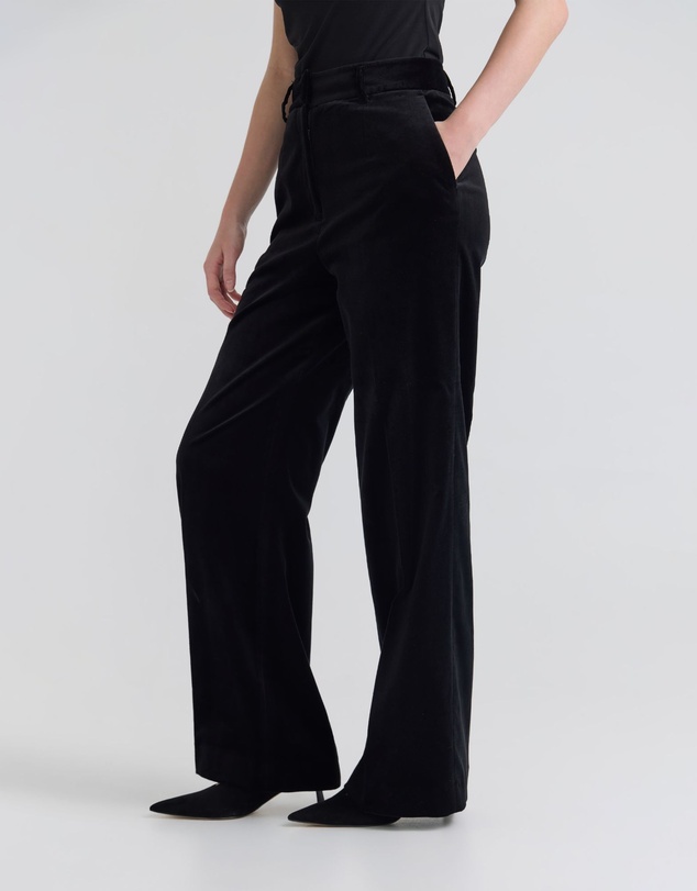 Oxford - Lydia Stretch Velvet Pants