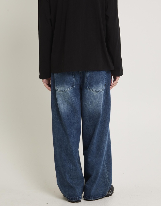 Insight - Society Baggy Denim Jeans