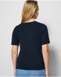 Commonry - Mila Tee
