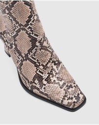LANA WILKINSON - Sam Ankle Boot