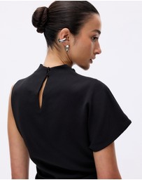 Minima Esenciales - Zeva Crepe Draped Top