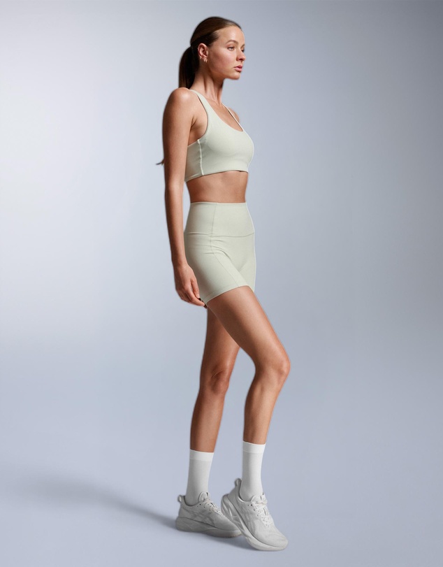 2XU - Fluid Twist Back Bra