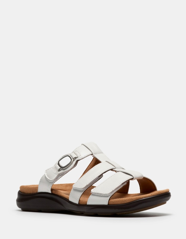 Clarks - Kitly Pearl White
