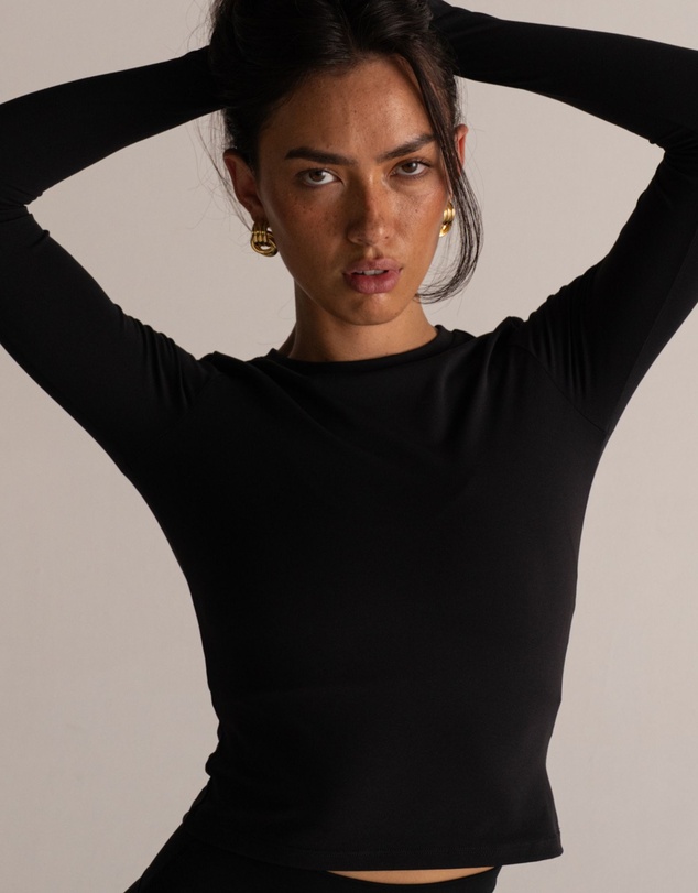 HyperLuxe The Label - Contour L/S Top