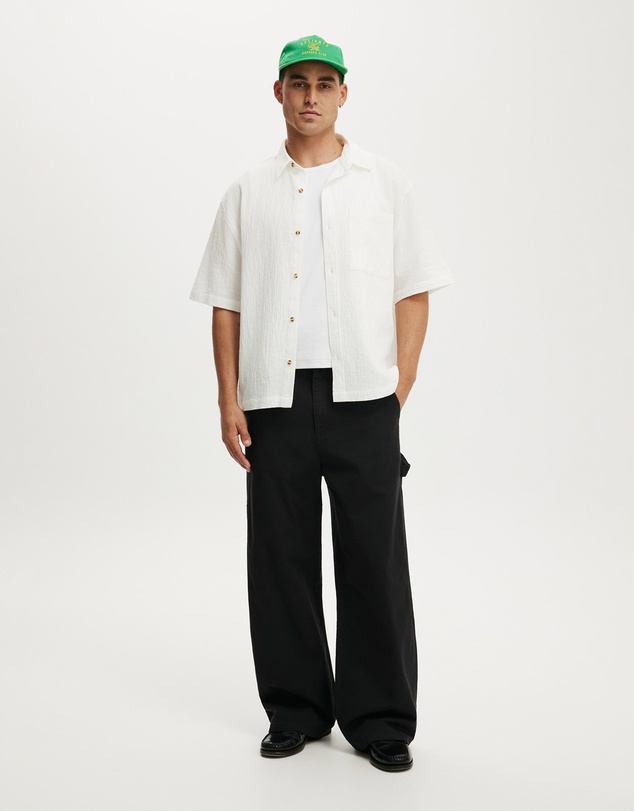 Cotton On - Boxy Fit Short Sleeve Shirt