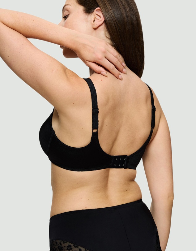 Triumph - Ladyform Soft Minimiser Bra