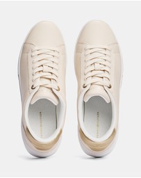 Tommy Hilfiger - Chic Court Sneakers - Women's